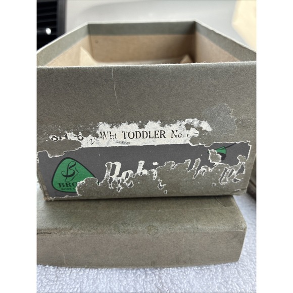 Vintage TRIMFOOT WHITE LEATHER WALKING SHOES BABY TODDLER - Picture 16 of 16